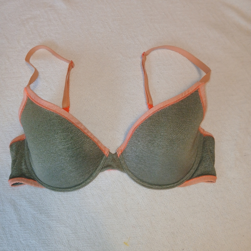 Sz.34C Womens Victoria Secret Lined Demi Bra